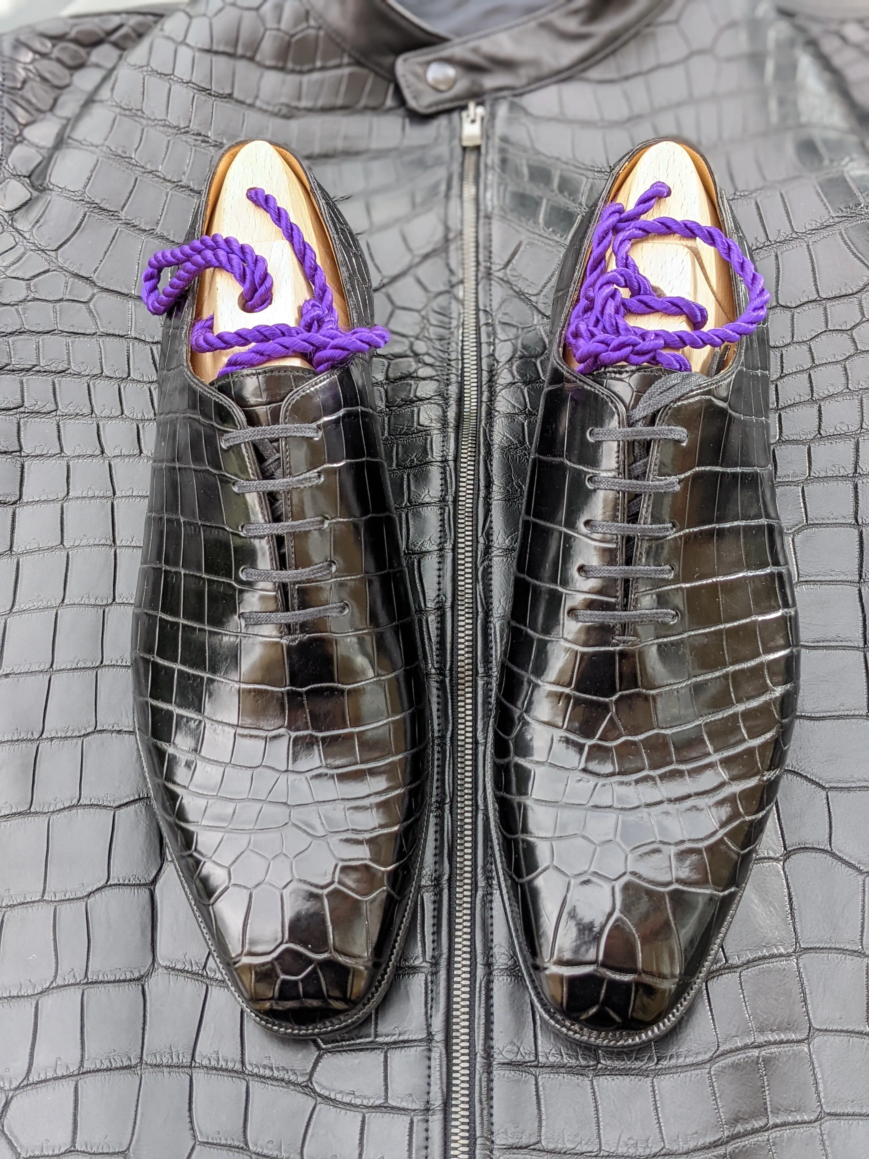 Ascot Wholecut - Black Alligator