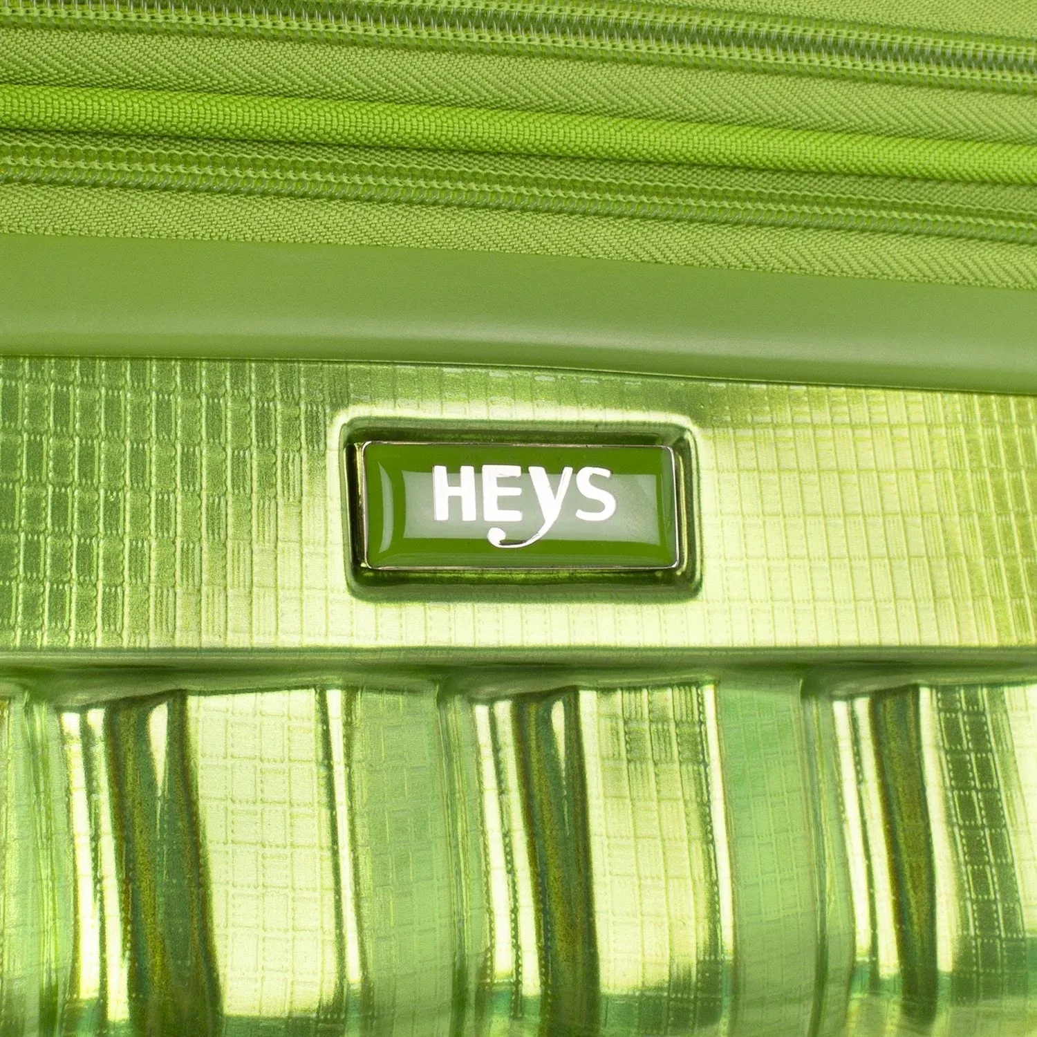 Astro 21" Carry-On Luggage