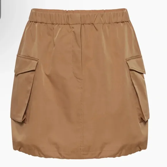 Babaton Aritzia Vessel Cargo skirt NWT Tan Utility Water Resistant Size 2