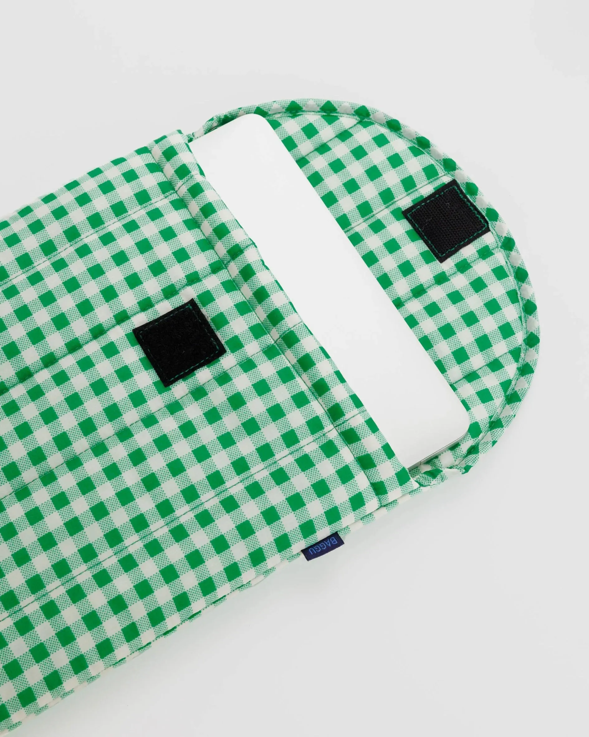 Baggu | Puffy Laptop Sleeve 16" | GREEN GINGHAM