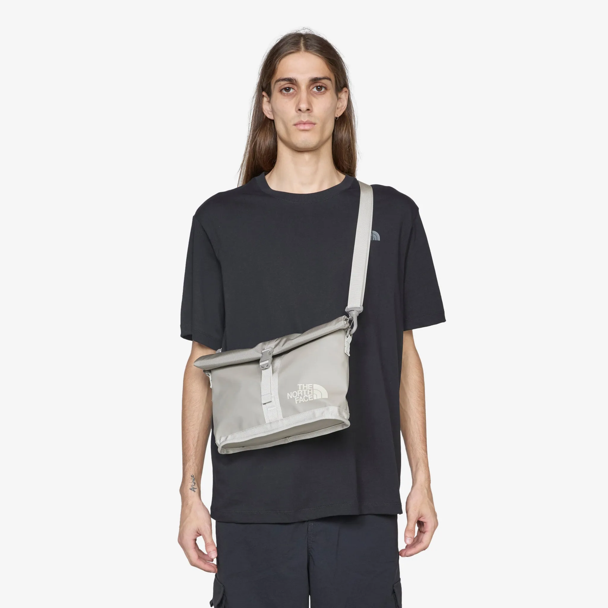 Base Camp Voyager Messenger Bag Soapstone | Stone Slab
