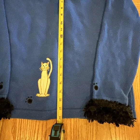 Berek Cardigan Sweater Large Embroidered Cats Beaded Paw Buttons Artsy Unique
