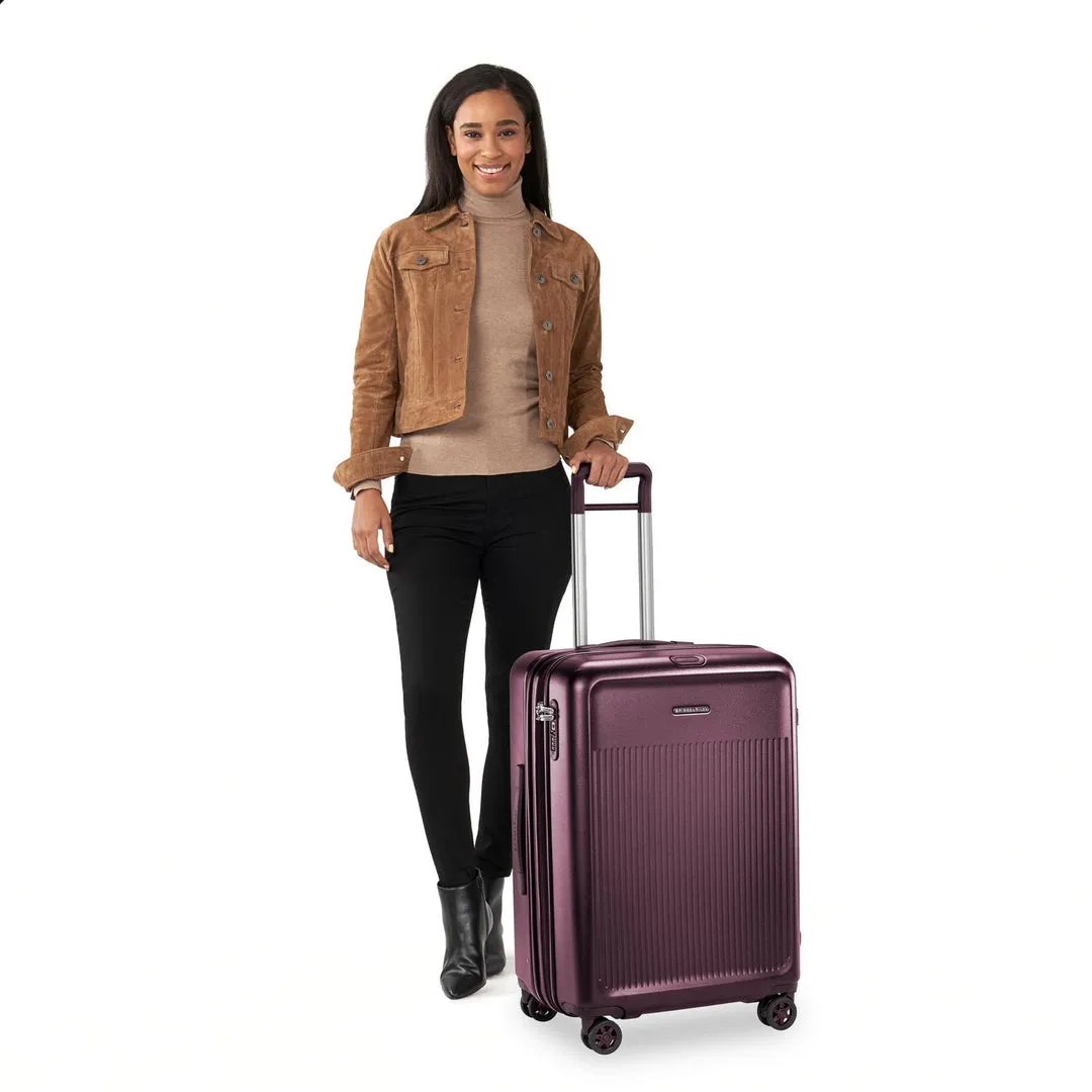 Briggs & Riley Sympatico Medium Expandable Spinner (SA)