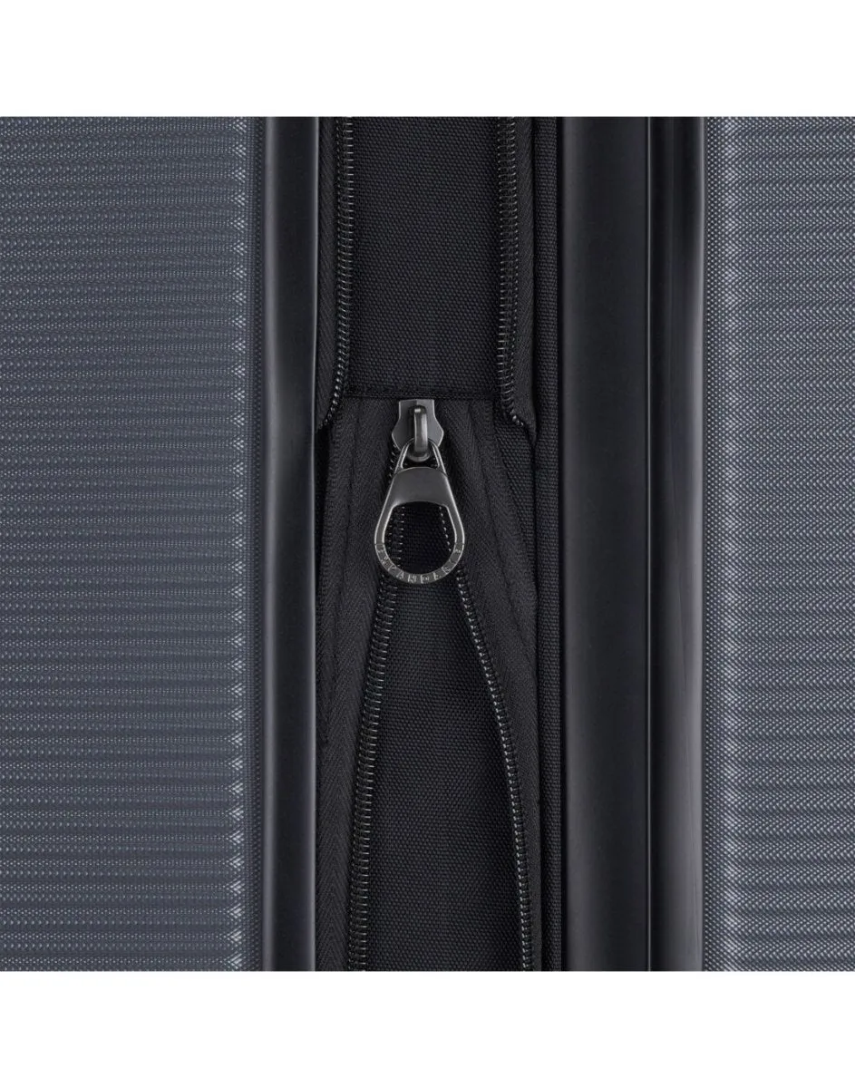Bugatti Wellington Hardside Carry-on Spinner