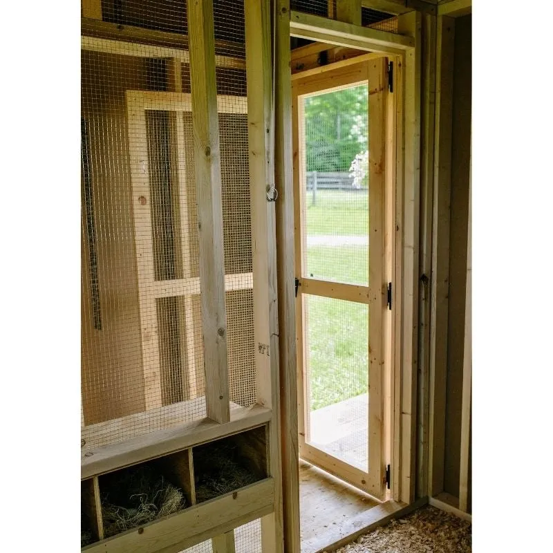 Chalet Coop - 10'x8' w/ Storage