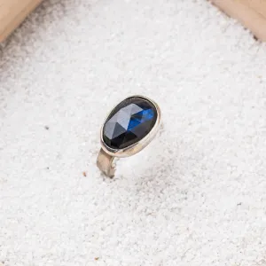 Deep Blue Labradorite East-West Ring
