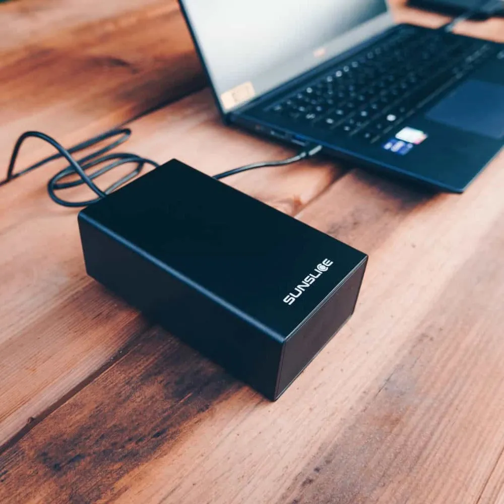 Gravity 40'000 mAh - Powerbank for Laptop