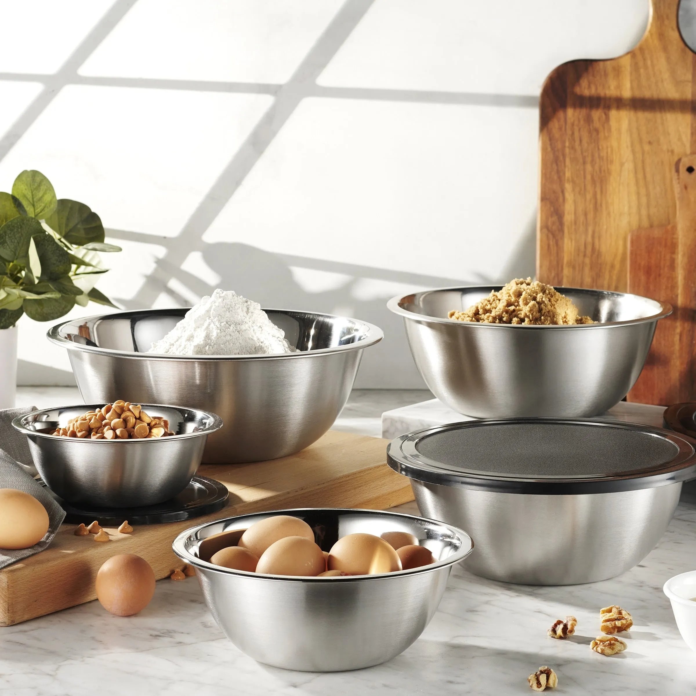 Heavy Duty Meal Prep Stainless Steel Mixing Bowls Set with Lids