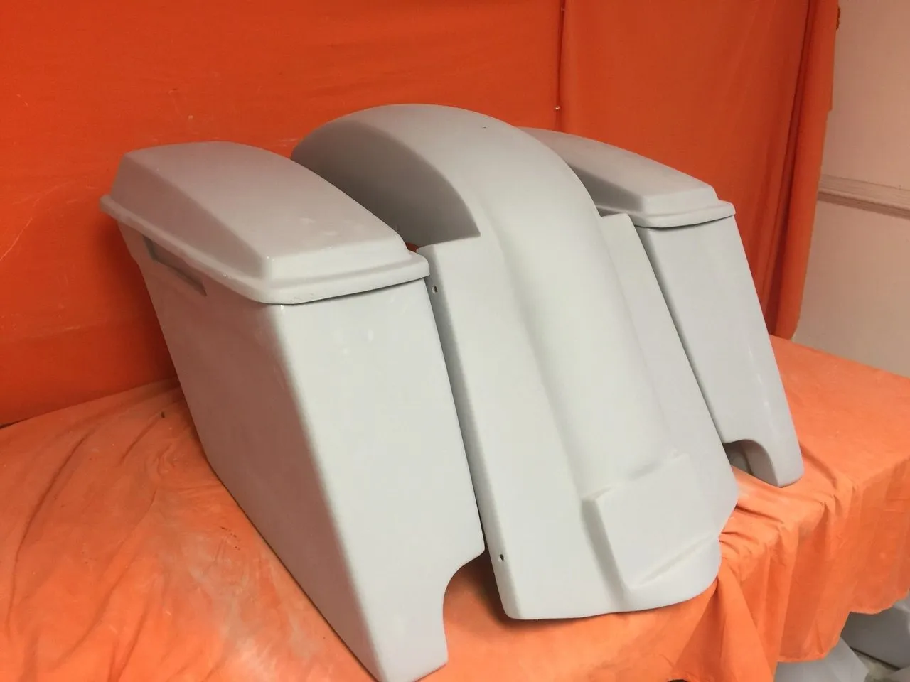 Honda Shadow Sabre 1100 6" Extended Saddlebags Bags   Rear Fender Dual Cut Out   Lids