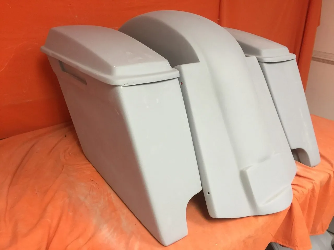 Honda Shadow Sabre 1100 6" Extended Saddlebags Bags   Rear Fender Dual Cut Out   Lids