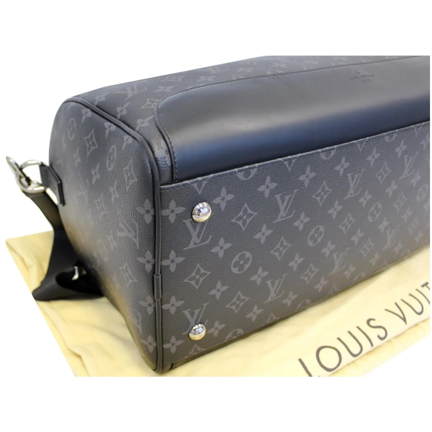LOUIS VUITTON Keepall Voyager Monogram Eclipse Travel Bag Black