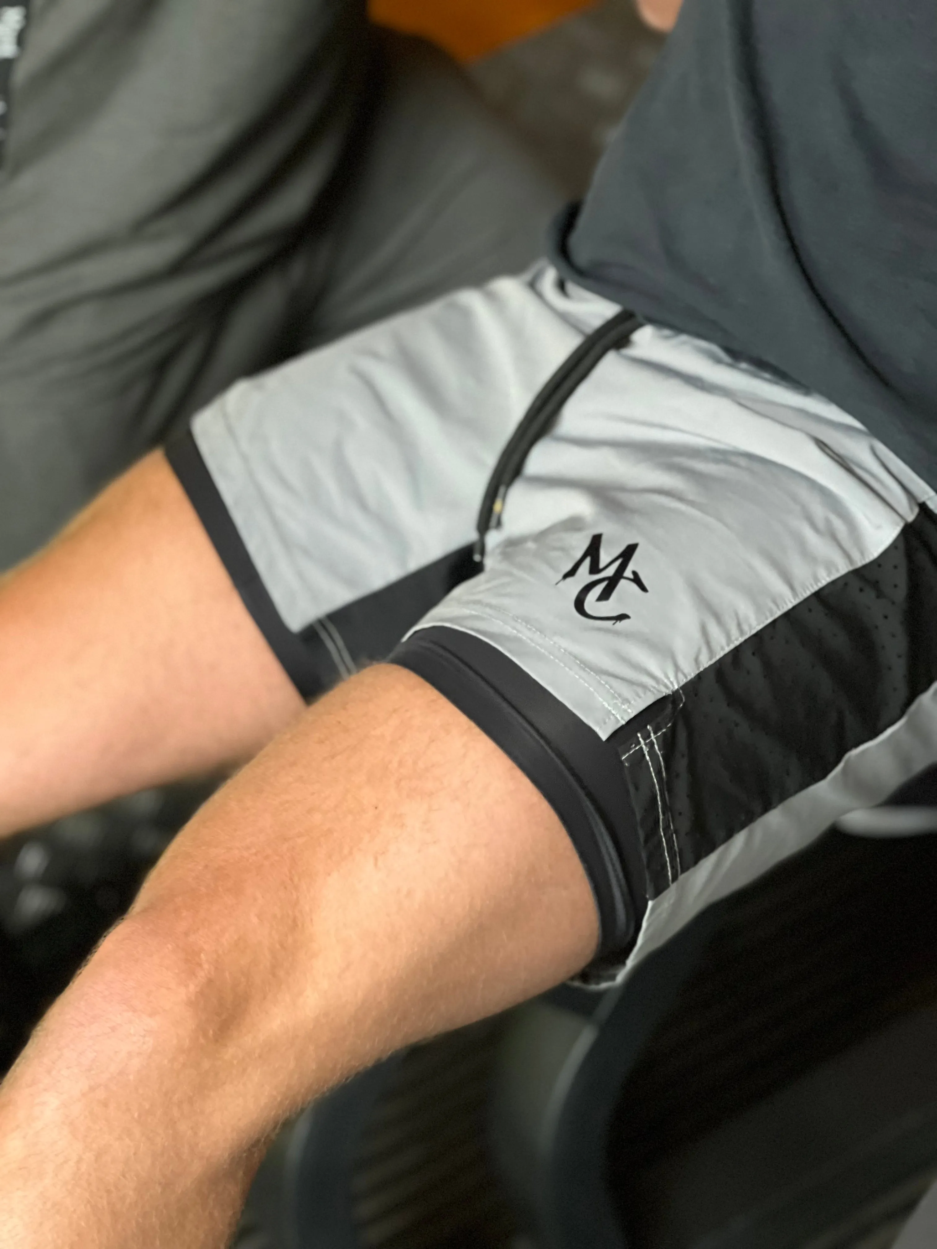 MC GYM-TECH SHORTS