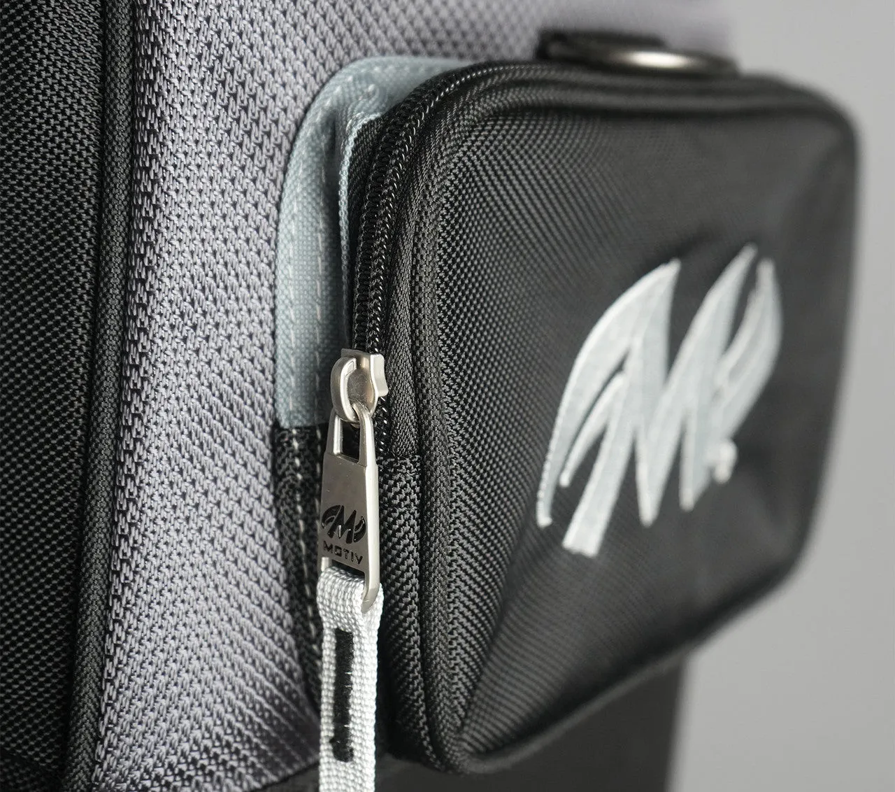 Motiv Vault Inline 4 Ball Roller Bowling Bag - Black/Grey (Coming SOON)