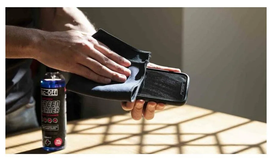 MUC-OFF Antibacterial Screen Cleaner - 250ml Spray