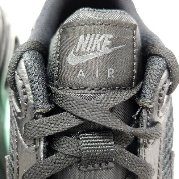 Nike Air Max SC CZ5358 Black Gym Tennis Shoe Sneaker New Size 7Y