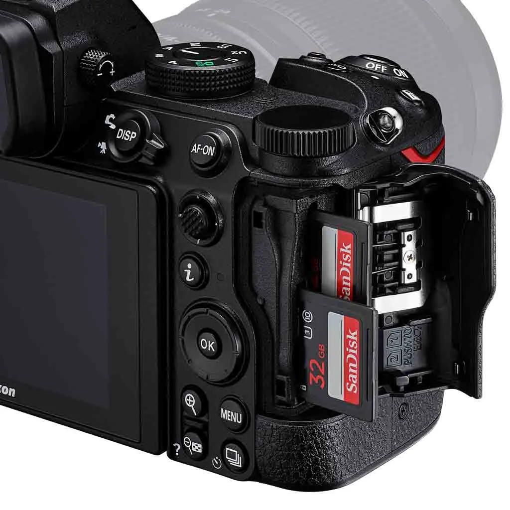 Nikon Z5 Mirrorless Camera 24-200mm VR Lens Kit