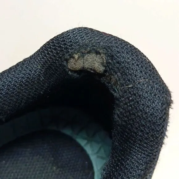 On Running Cloud Women's Size 7 Running Shoe/ Sneaker Black.
