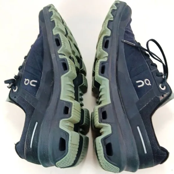 On Running Cloud Women's Size 7 Running Shoe/ Sneaker Black.