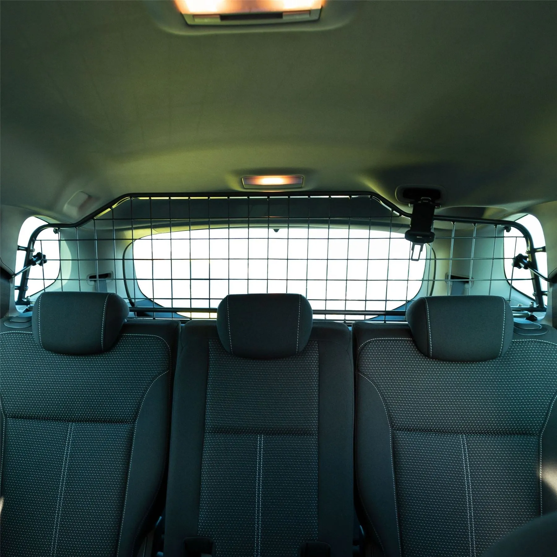 Opel Zafira Tourer Dog Guard (2011-2019)