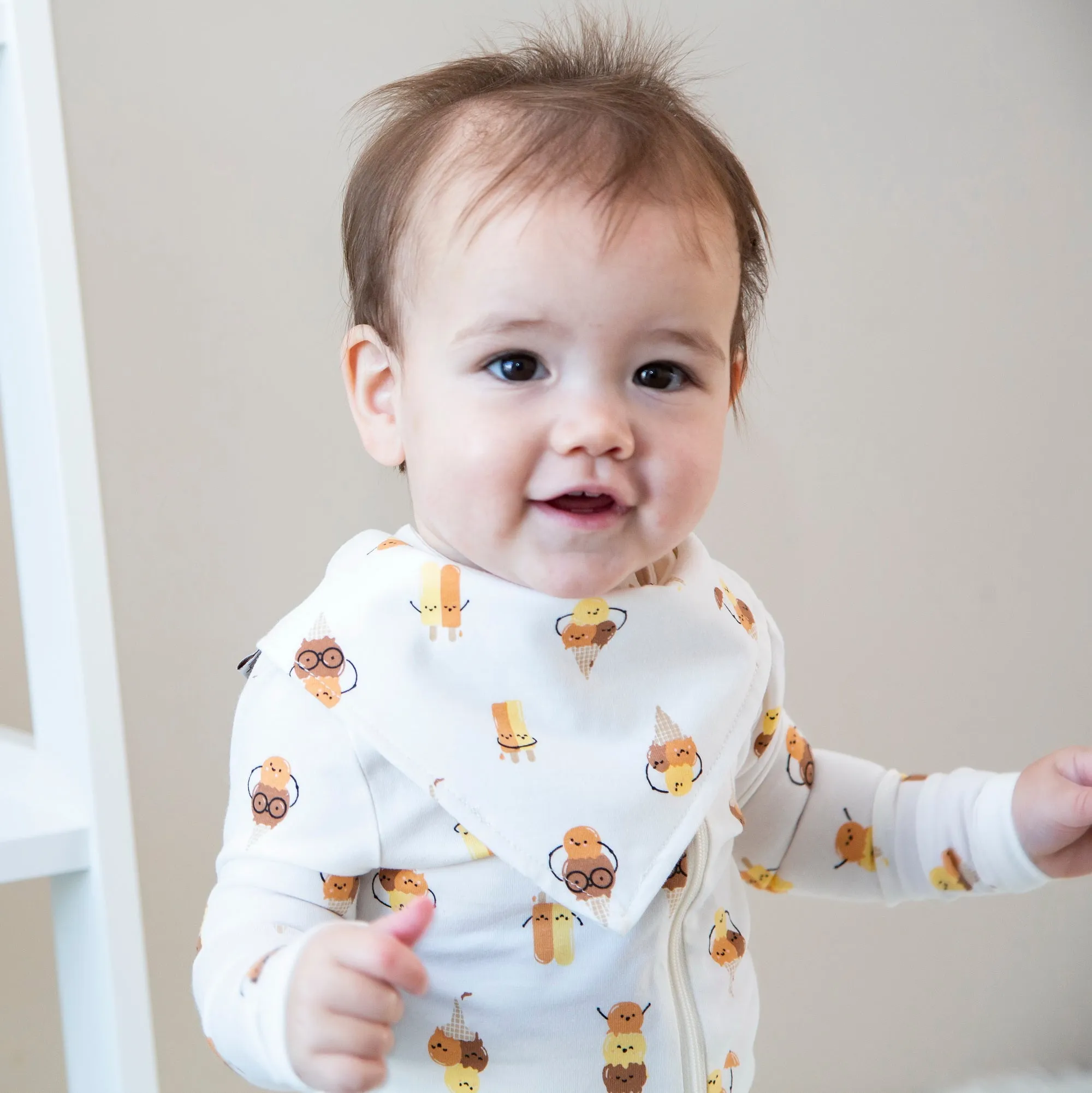 Organic Cotton Bandana Bib (Icy Pals Print)