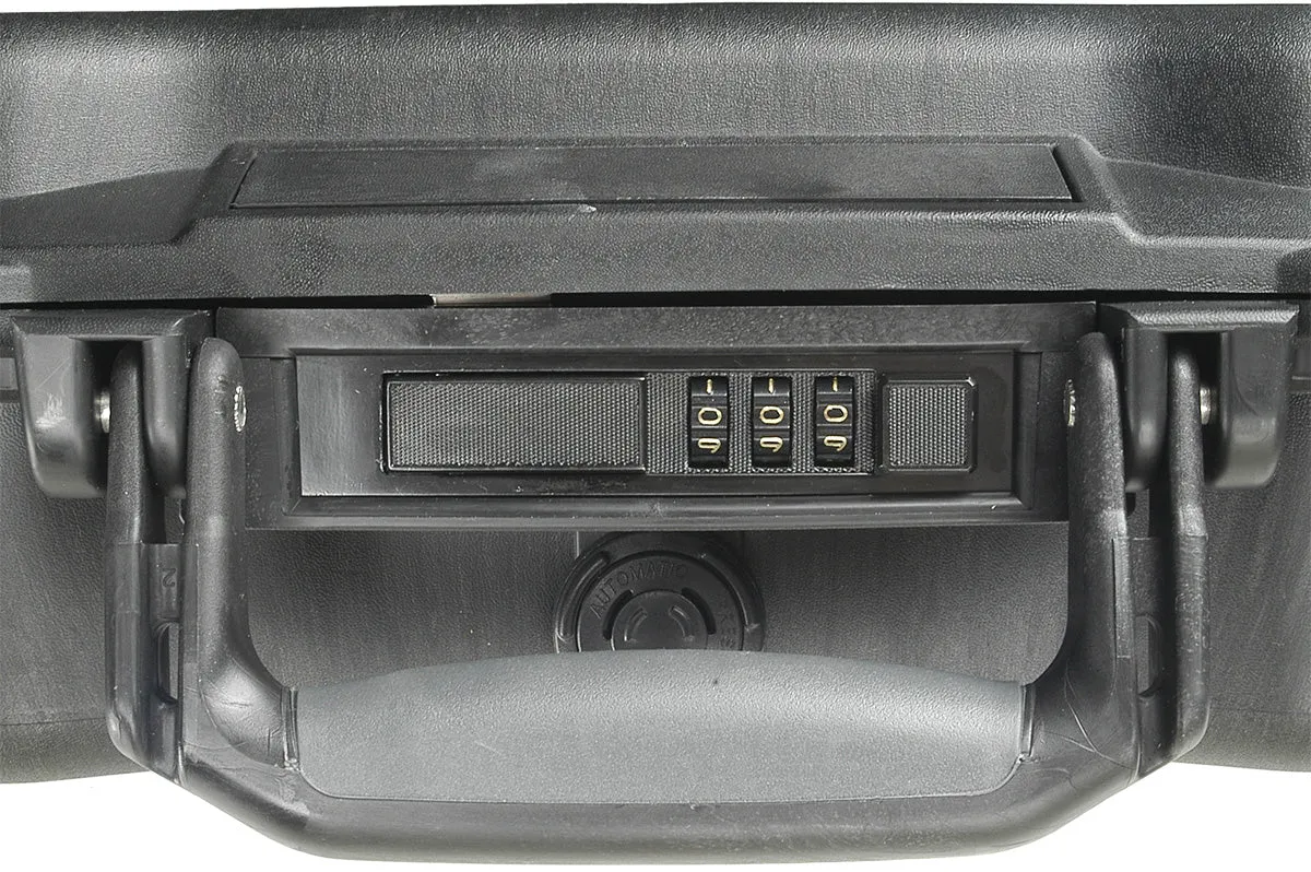 PELI PROTECTOR LAPTOP 1495 CON FOAM
