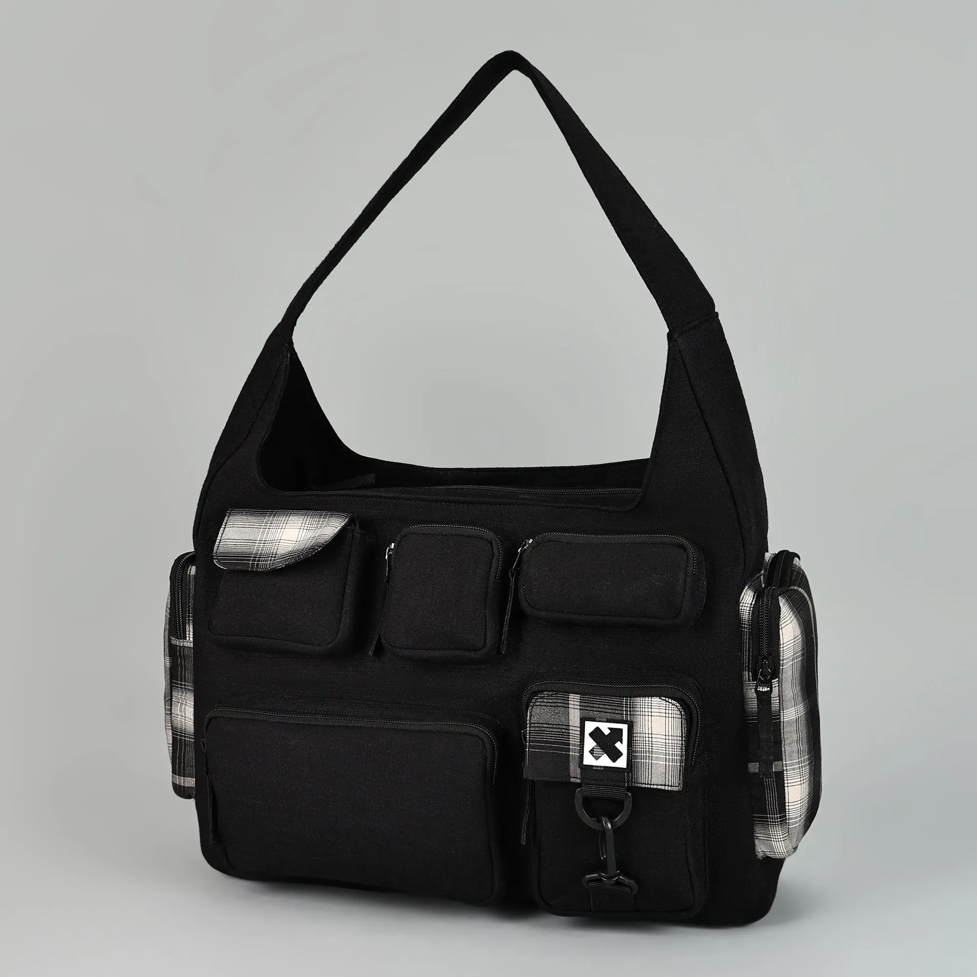 POCKET CLUSTER 310.21 HOBO BAG