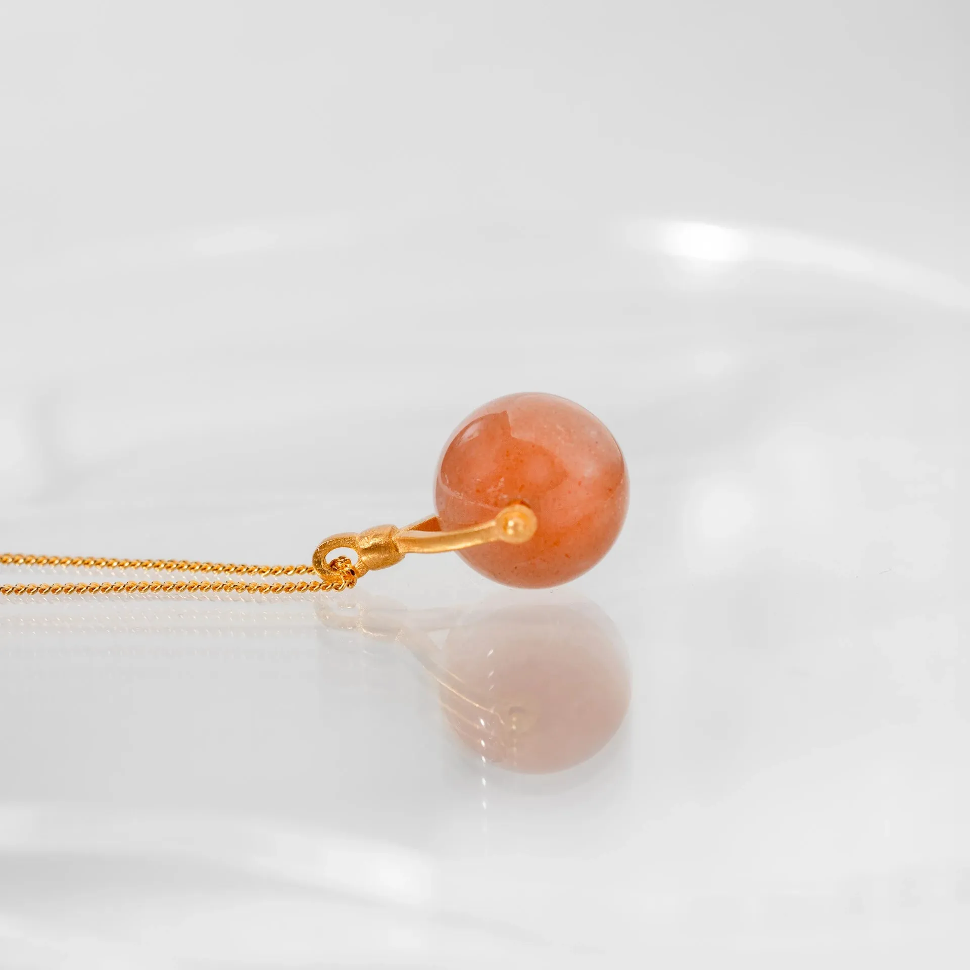 Spinner Sunstone Necklace – Gold-Plated Silver with Sunstone