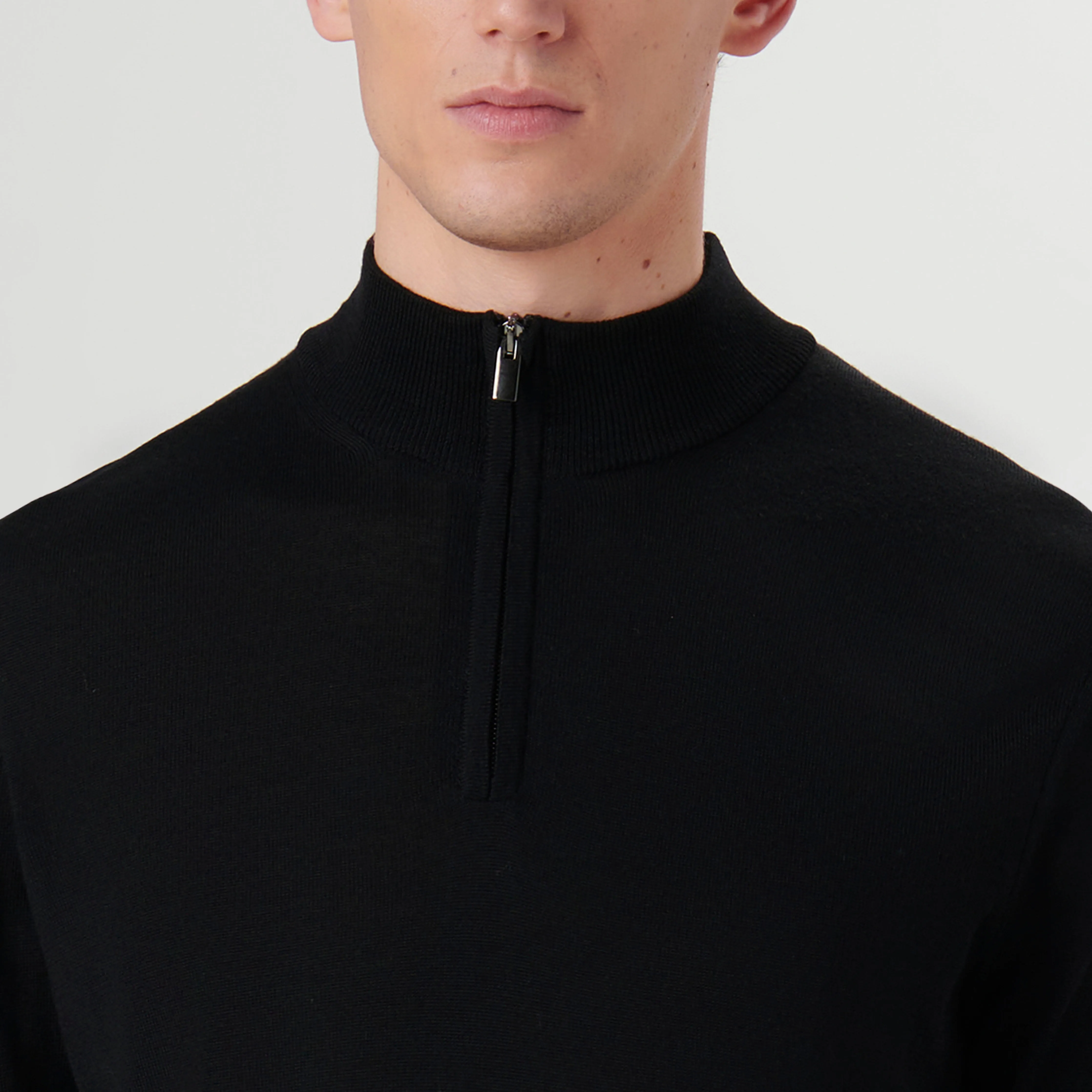 Super Merino Solid Quarter Zip Sweater