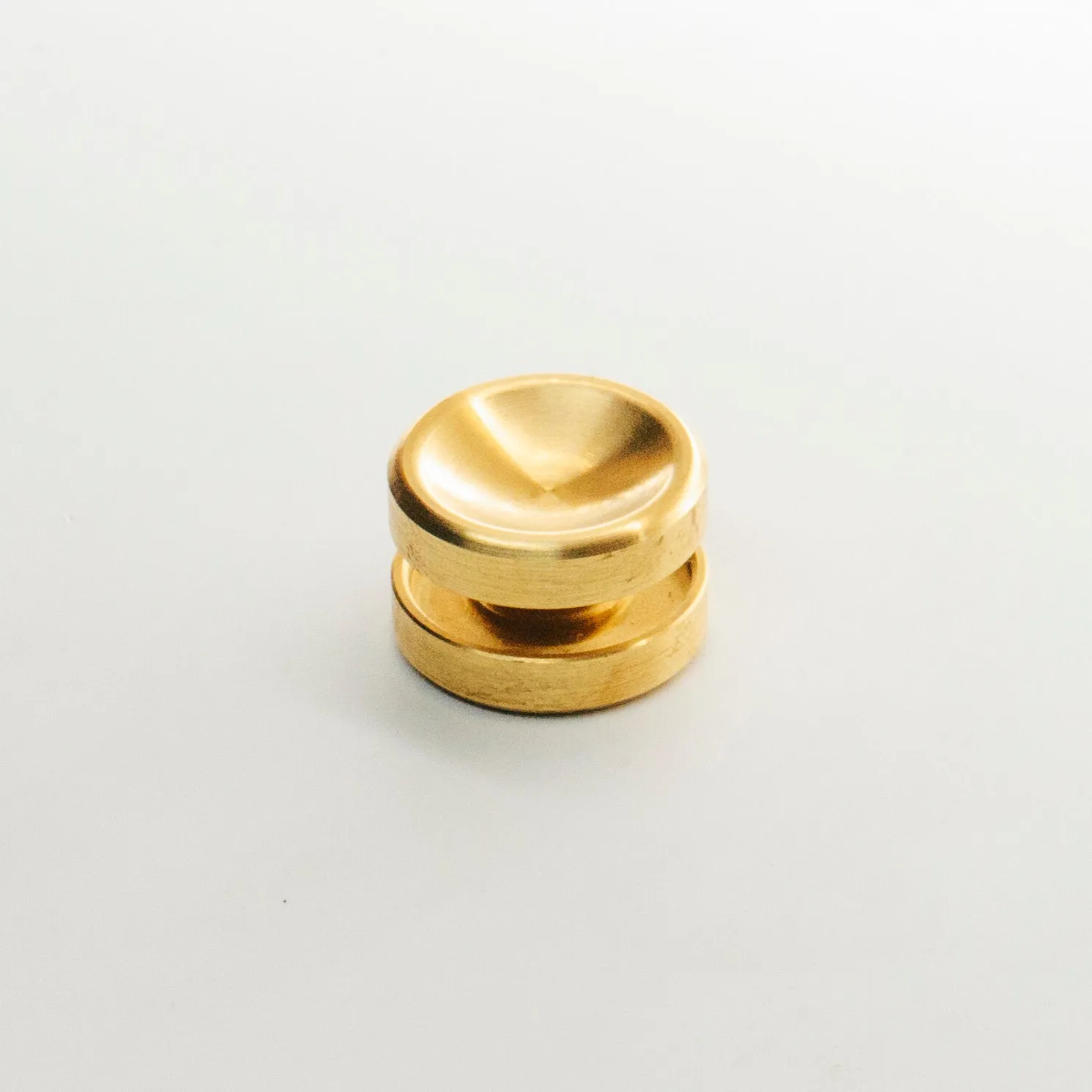 Torqbar® Deep Dish C360 Brass Button