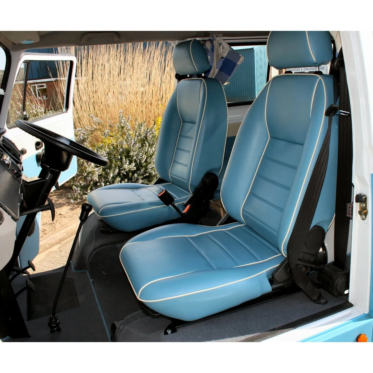 VW T2 SUFFOLK RECLINING SEAT RIGHT HAND (VINYL)