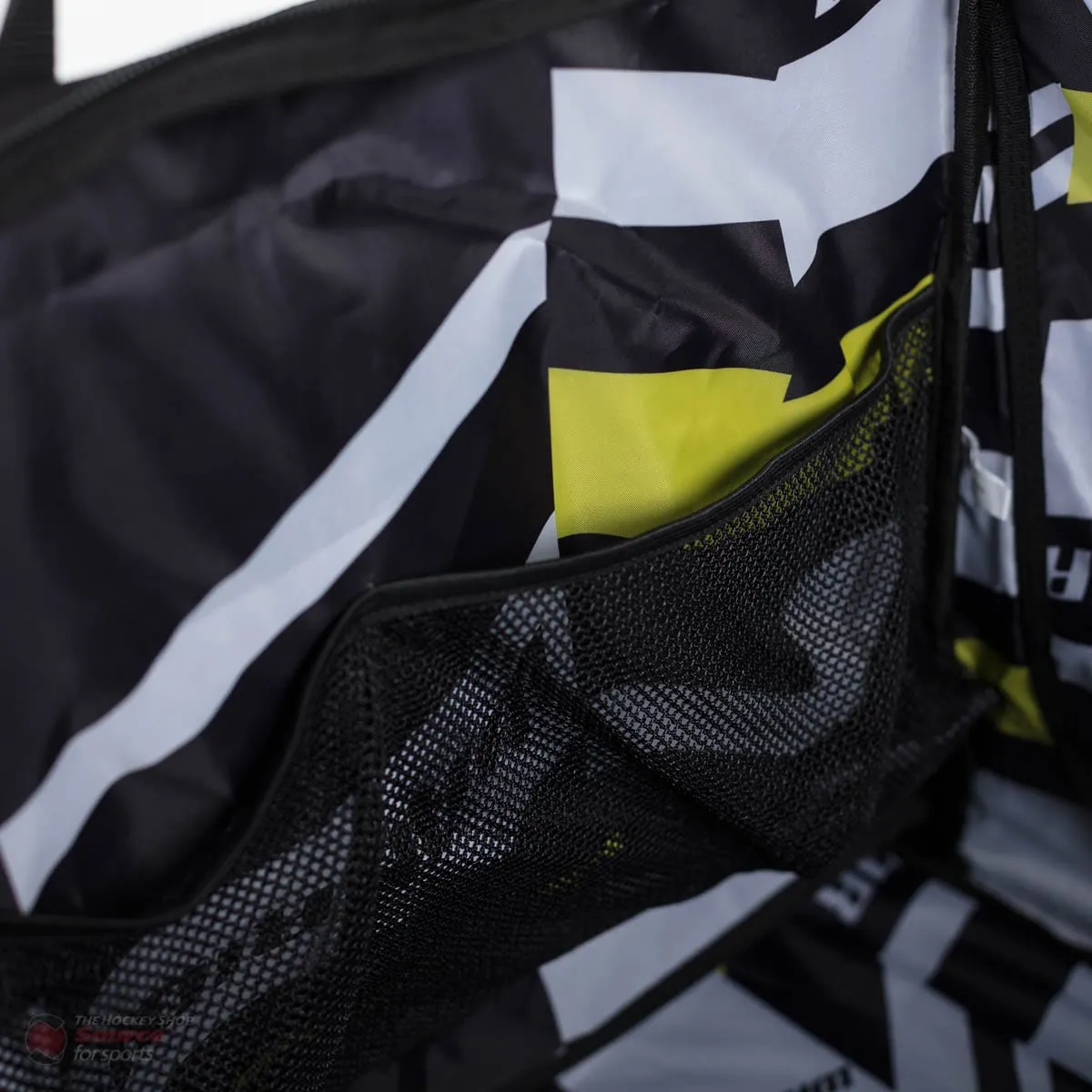 Warrior Q20 Junior Wheel Hockey Bag
