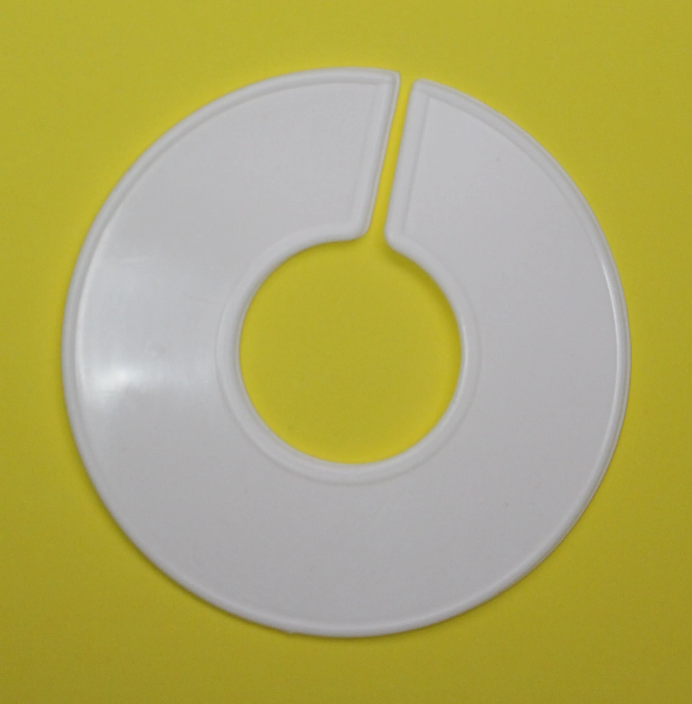 White Round Plastic Blank Rack Size Dividers for Round and Square Rods - Multi-Pack